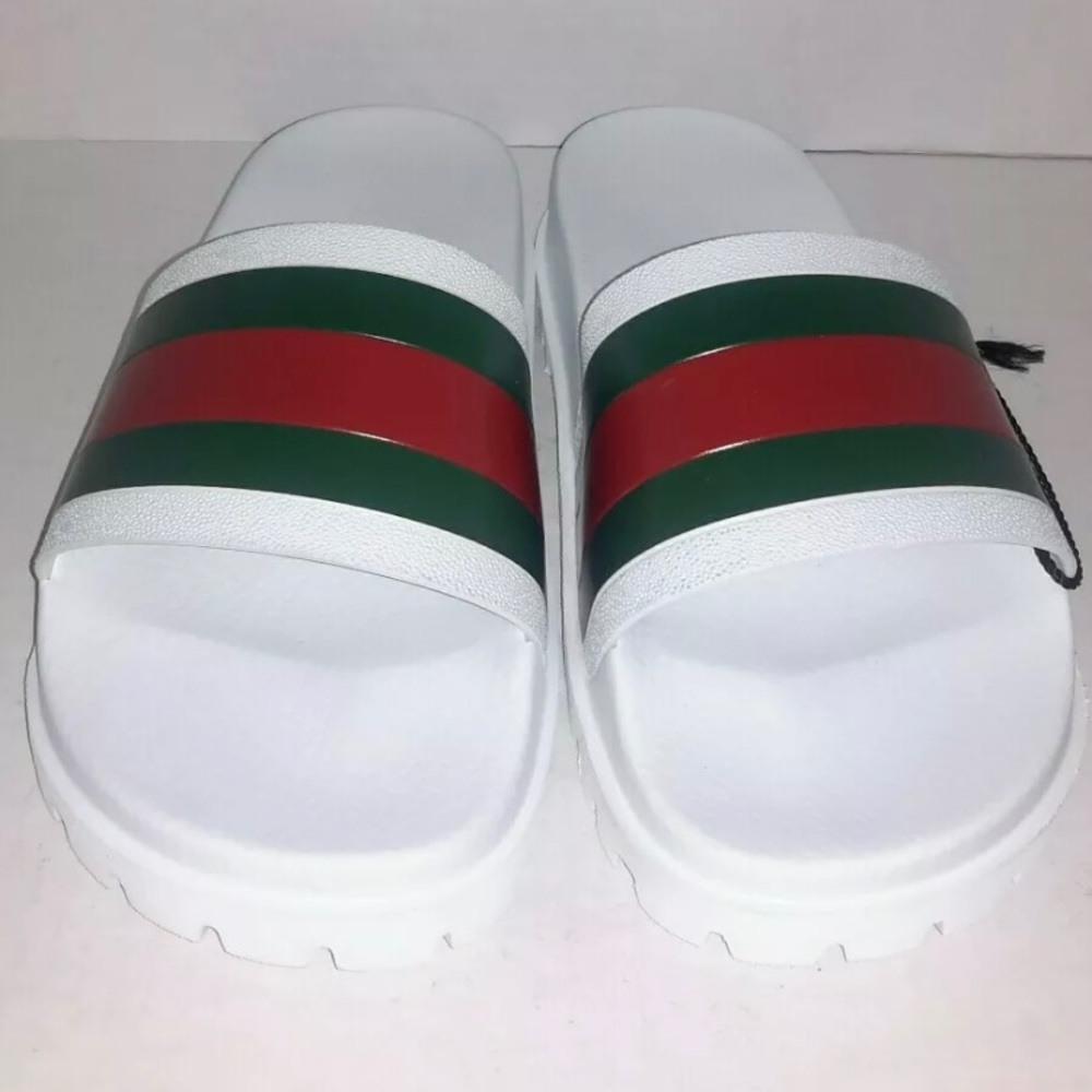 Gucci flip flops